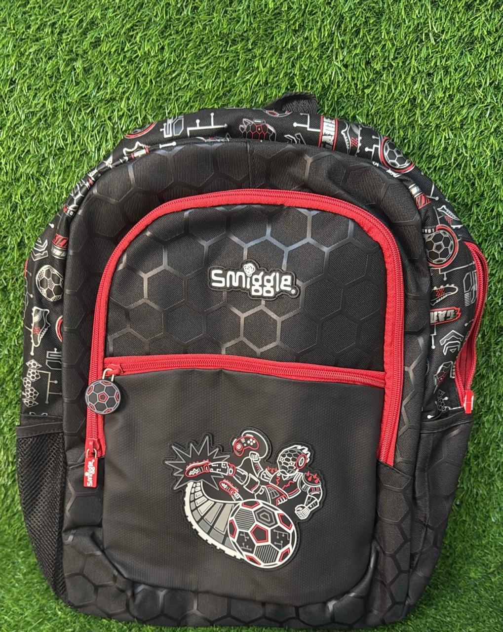 SMIGGLE RED FOOTBALL CLASSIC BACK PACK 42CM