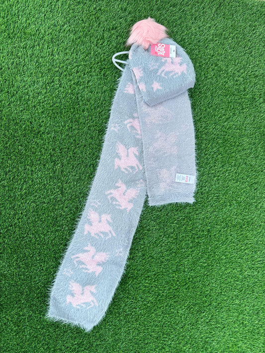 GREY AND PINK SCAEF WITH CAP