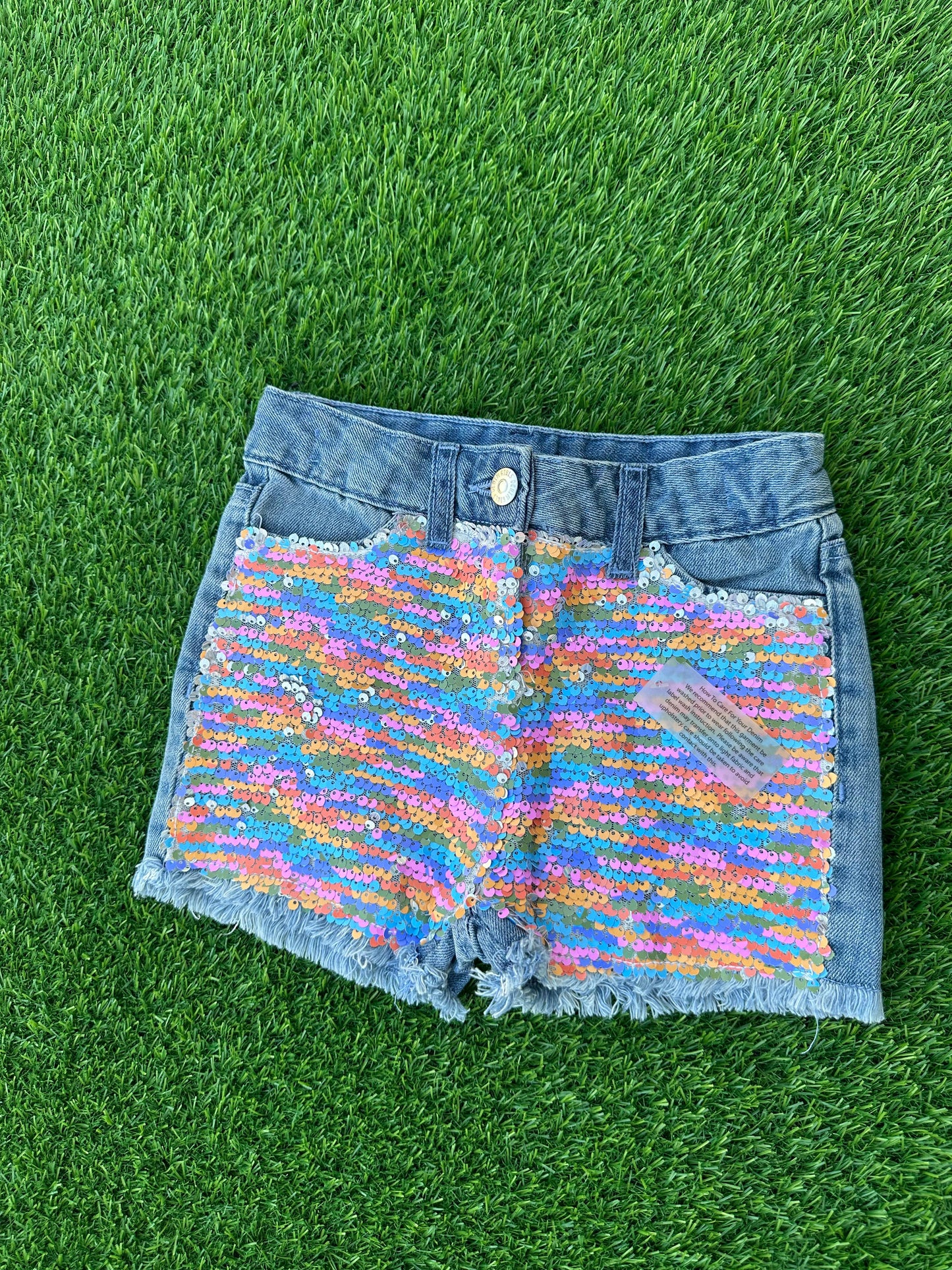 I LOVE GIRLS WEAR DENIM MULTICOLOUR SEQUENCE SHORTS