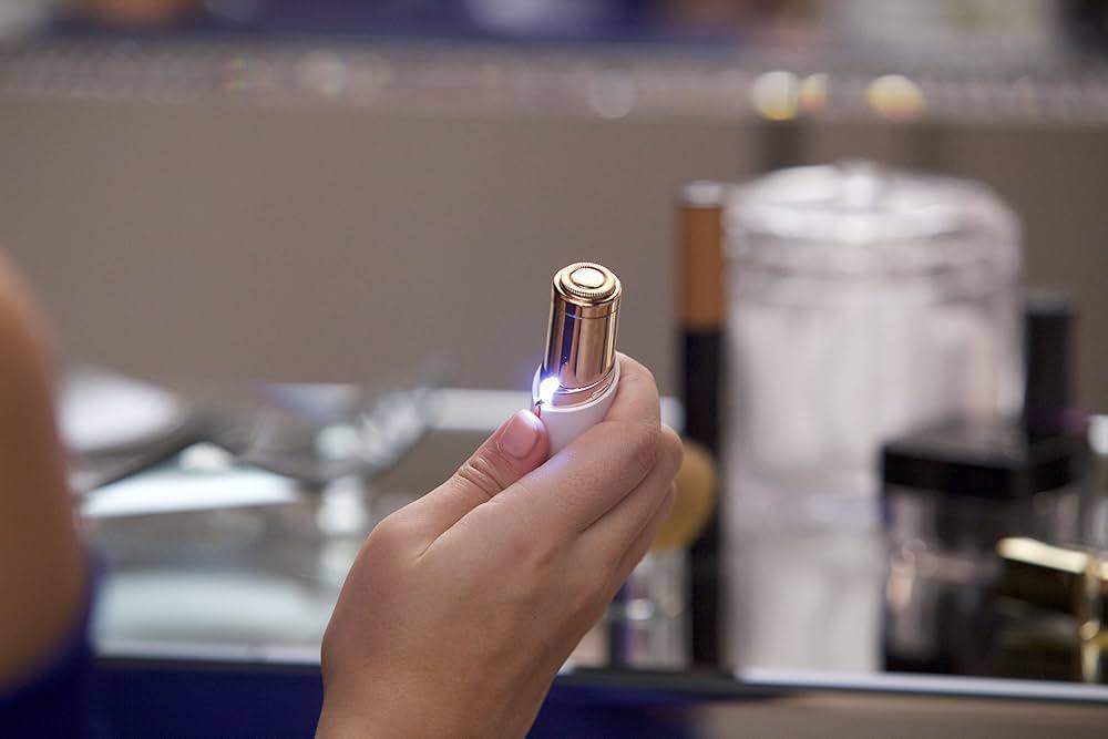 Flawless Facial Remover