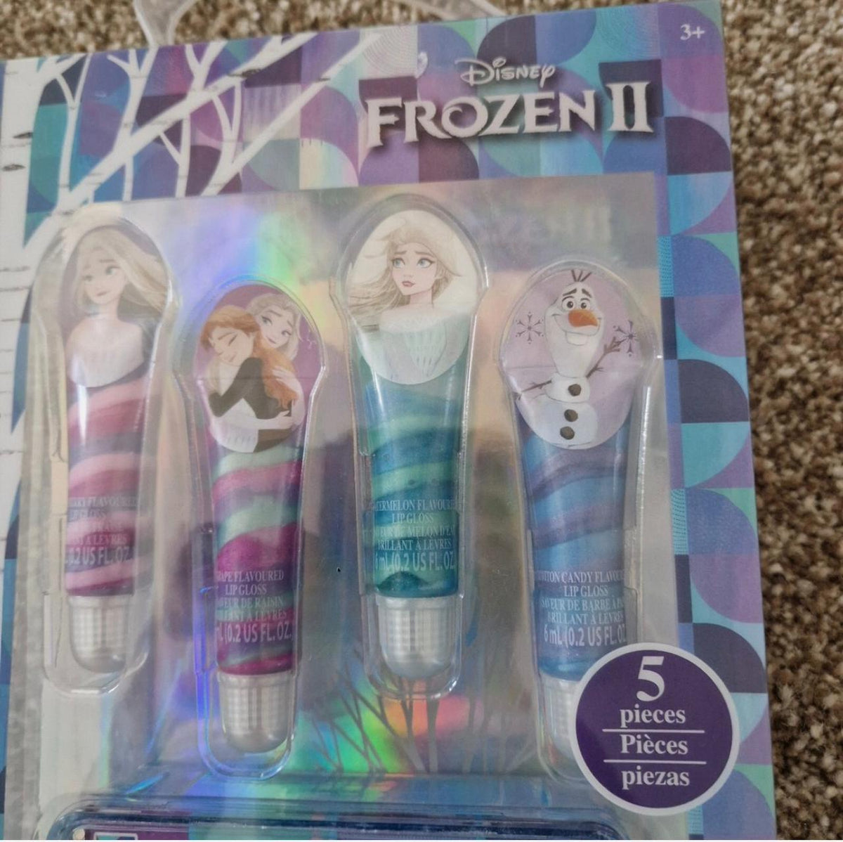 Disney Frozen II Lip Gloss and Water box