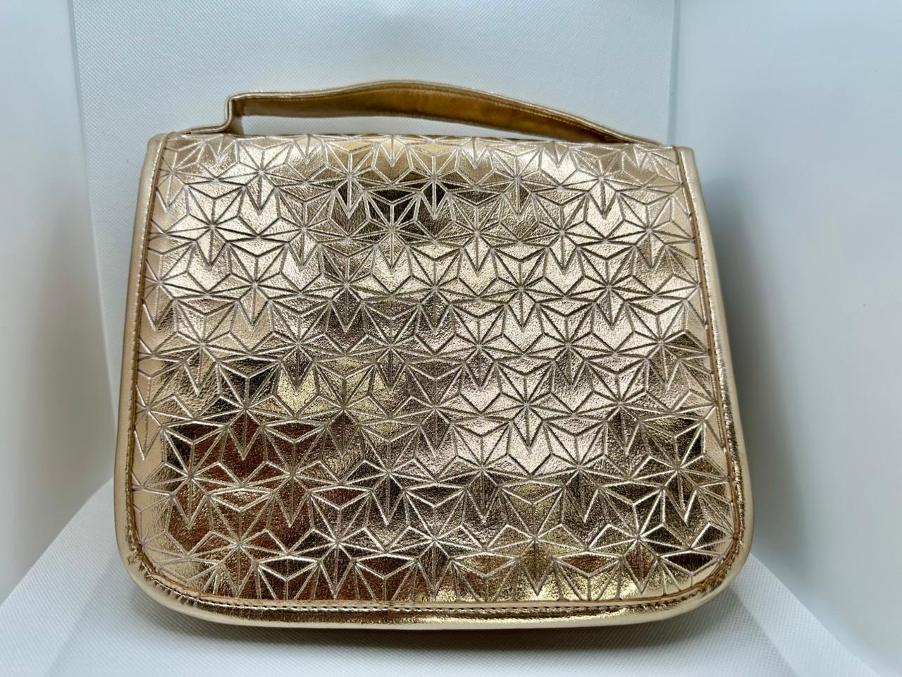 MAKEUP TRAVELING VANTY