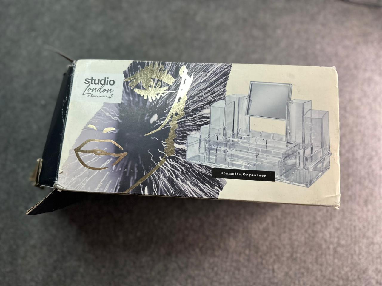 STUDIO LONDON COSMETIC ORGANISER