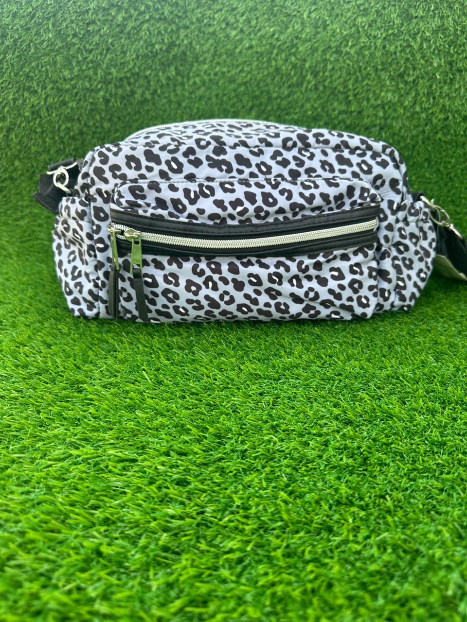 LEOPARD PRINT FANNY BAG