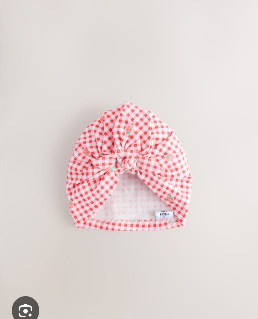 NEXT 4 PIECE BIB & HAT STRAWBERRY SET