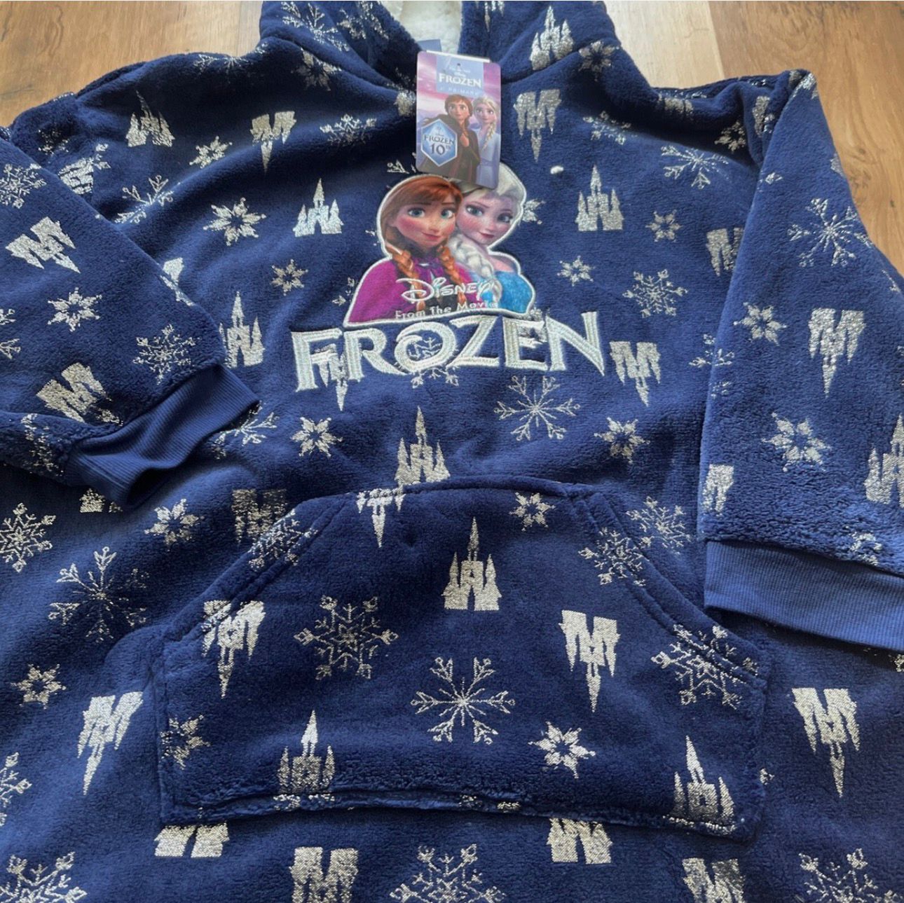 PRIMARK HOODIE BLANKER