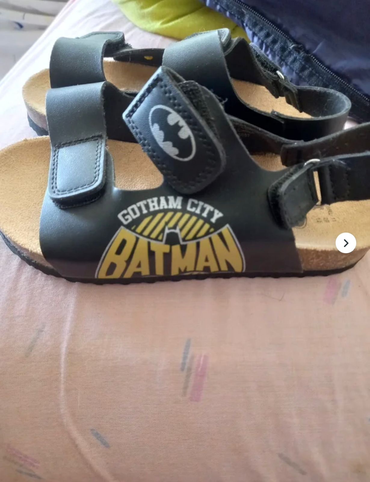 GOTHAM CITY BATMAN SANDALS