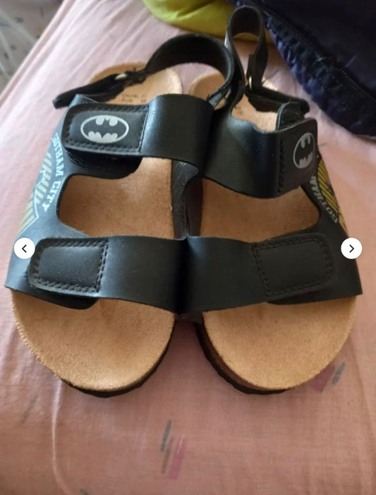 GOTHAM CITY BATMAN SANDALS