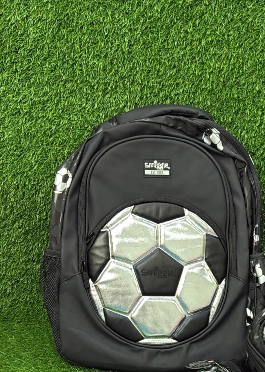 SMIGGLE SILVER BLACK FOOTBALL BACKPACK