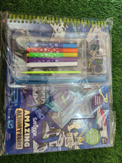SMIGGLE AMAZING ACTIVITY BOOK WITH COLOR CHANGE PARKERS