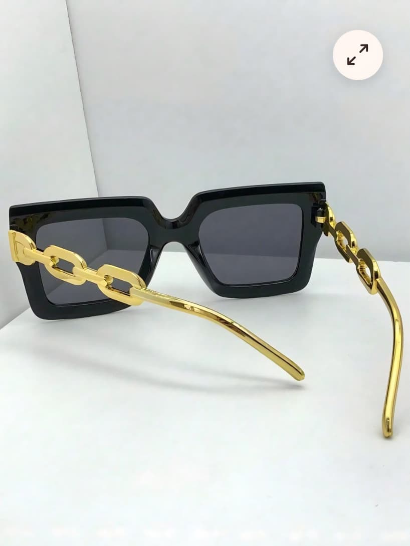 CHAIN DETAIL SQUARE SUNGLASSES
